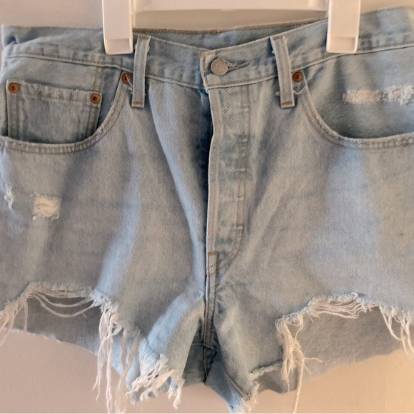 Levi's Blue Denim Shorts - Picture 5 of 6